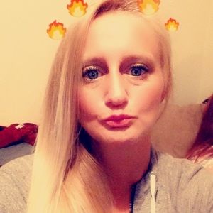 Meet your Posher, Shelly